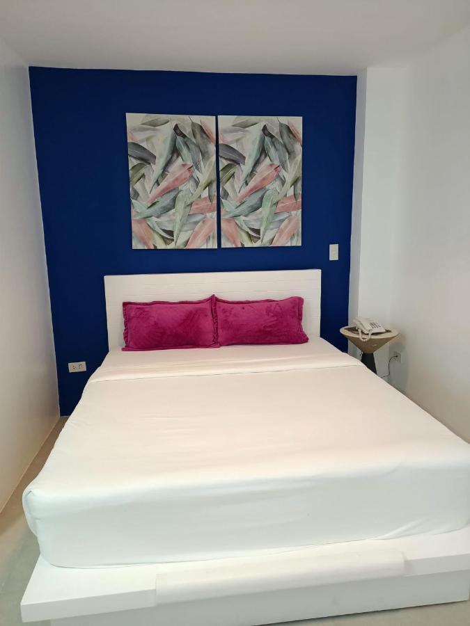 Santa Ana  Blue Coast Beach Hotel מראה חיצוני תמונה