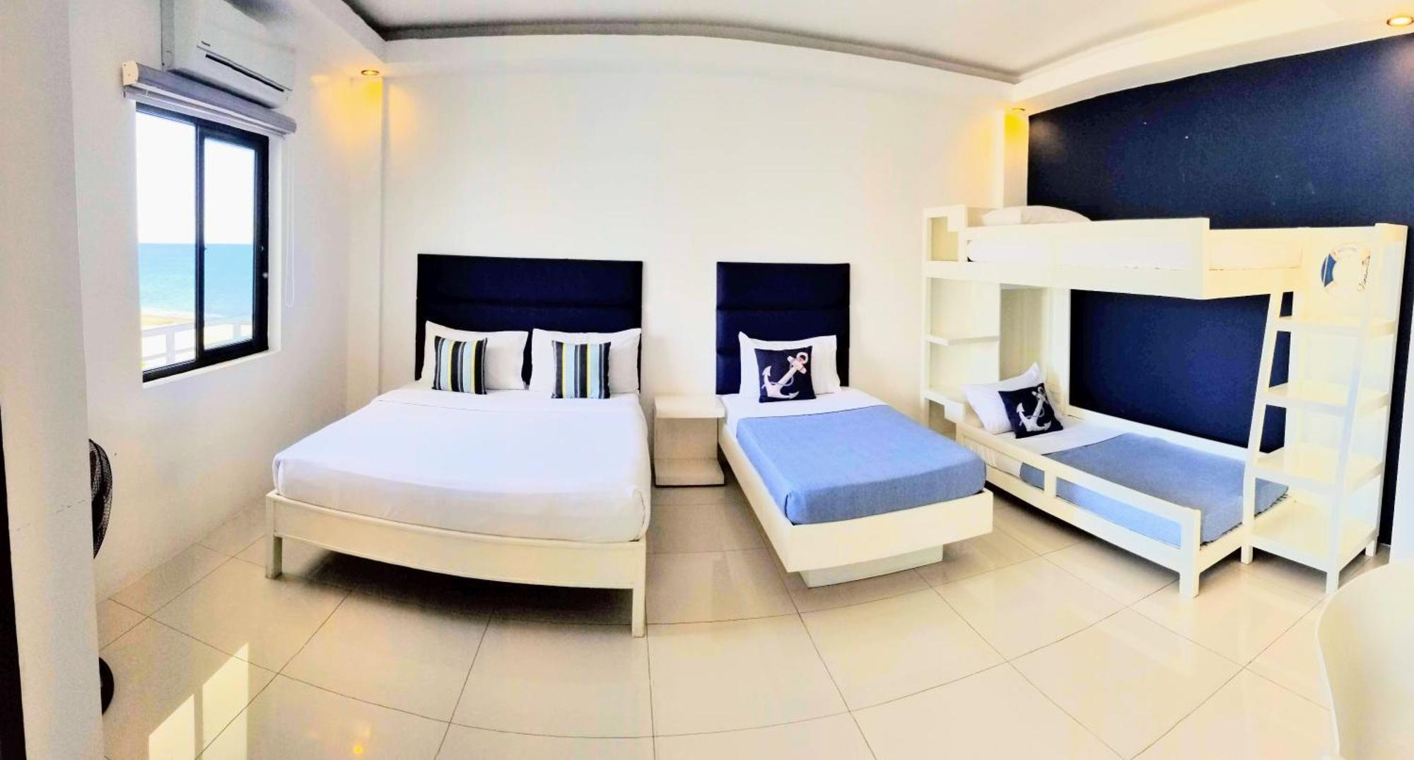 Santa Ana  Blue Coast Beach Hotel מראה חיצוני תמונה