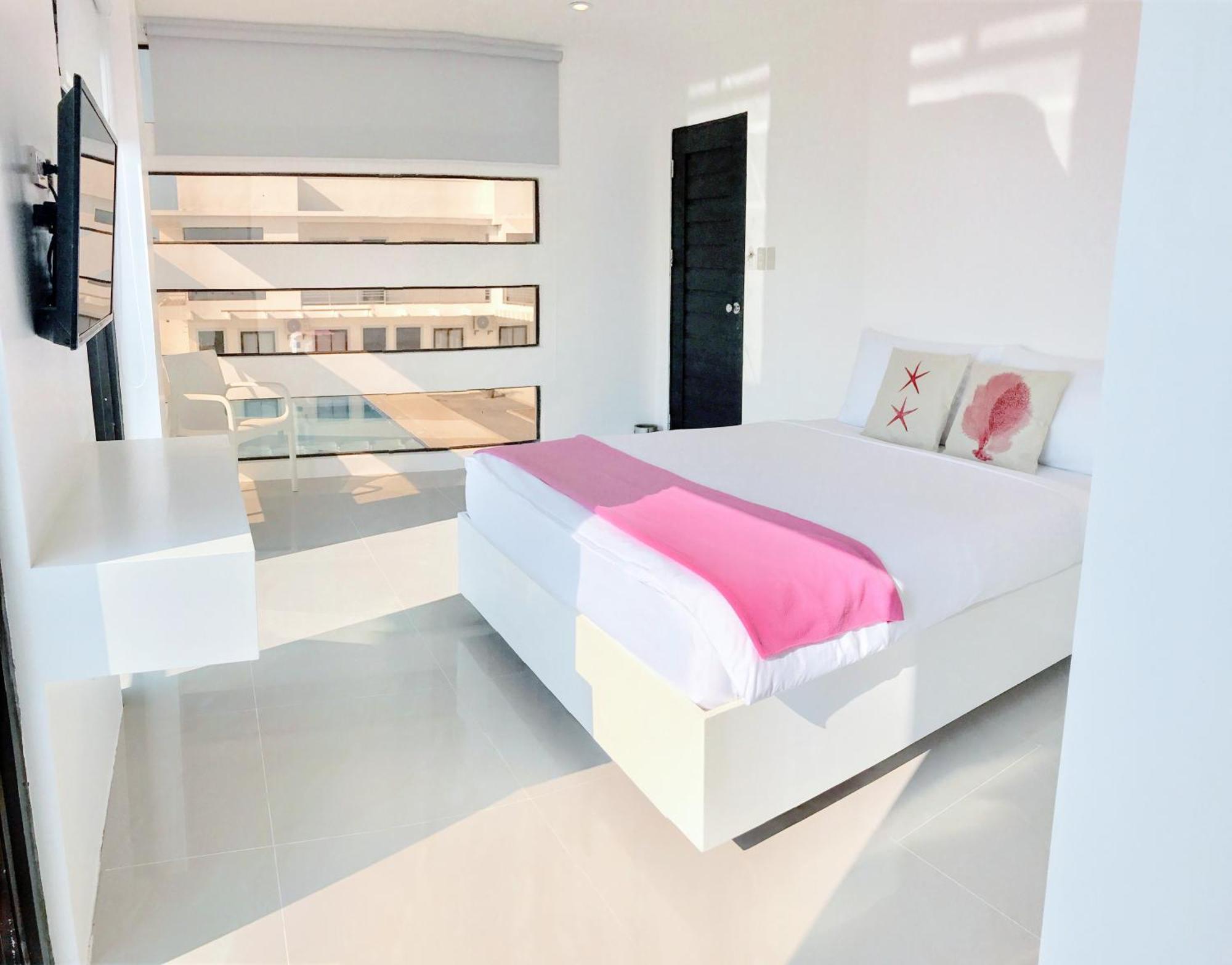Santa Ana  Blue Coast Beach Hotel מראה חיצוני תמונה